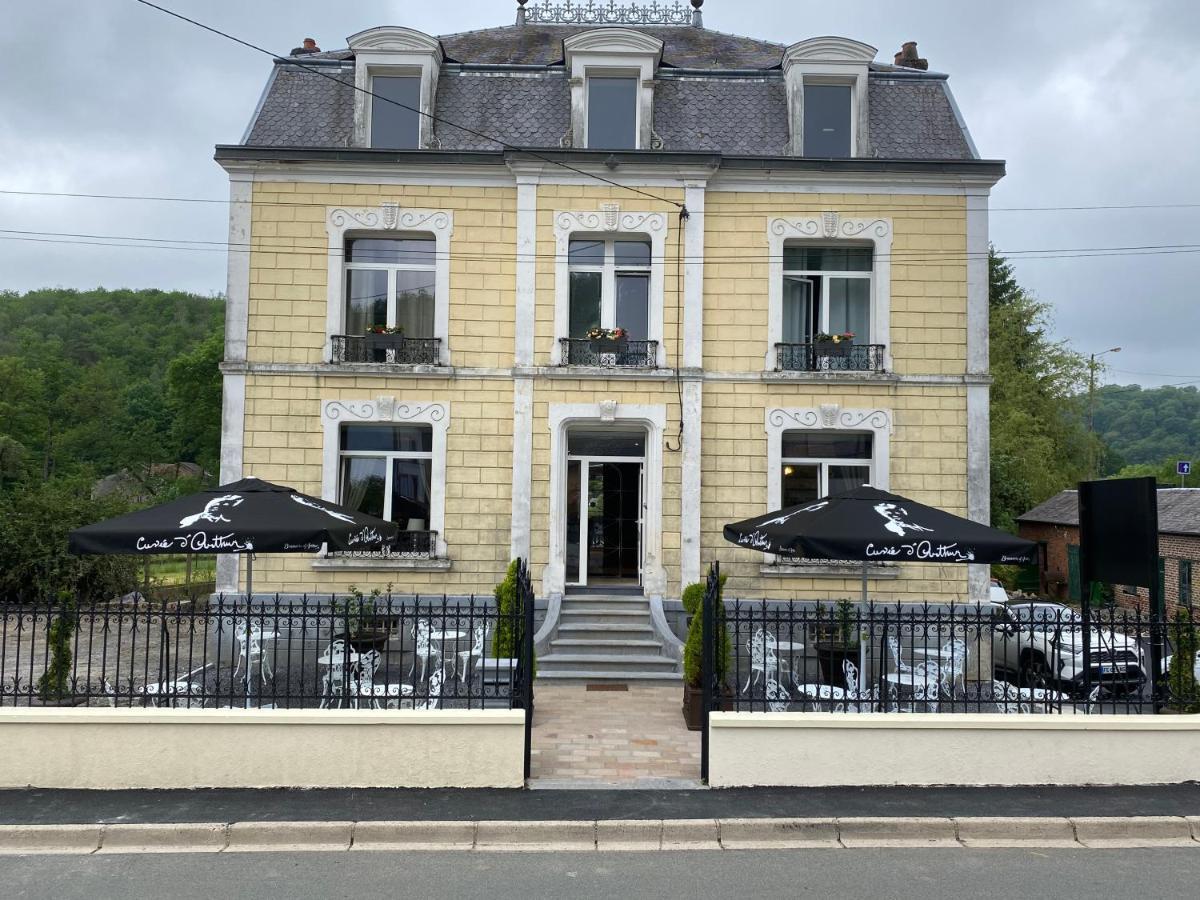 Le Point De Chute Bed and Breakfast Les Hautes-Rivieres Esterno foto